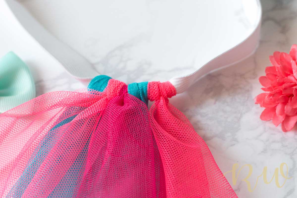 How to Sew a Simple Tulle Skirt with Elastic Band- DIY Tulle Skirt 